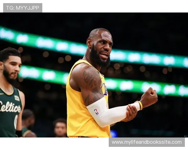 詹姆斯本赛季助攻数据持续提升，场均贡献8.3次助攻表现稳健