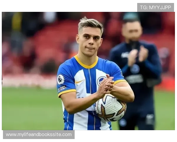 前场万金油：特罗萨德如何胜任多个进攻位置