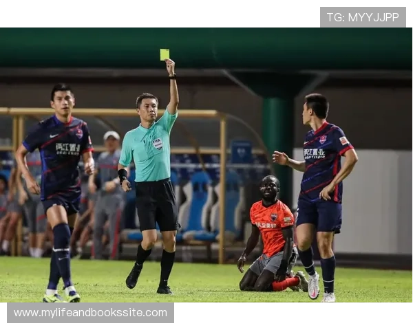 杨昊 偶尔像个邻家大哥 居然还有人说他土豪属性隐藏得真深